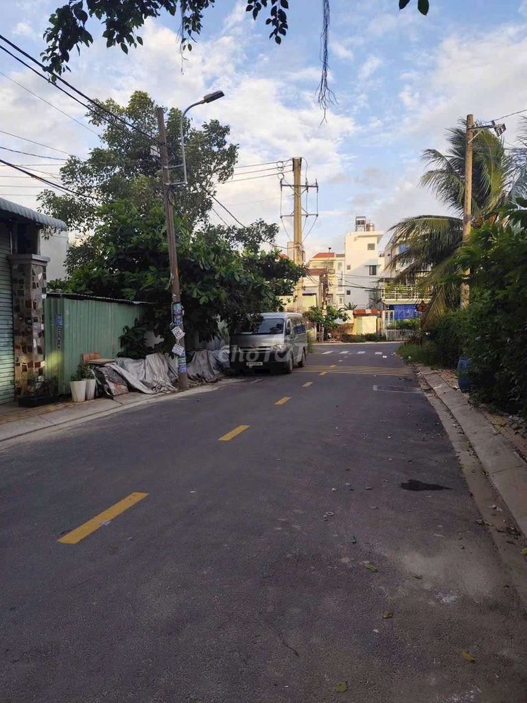 Nhà riêng tại Hóc Môn, TP. Hồ Chí Minh - ảnh 1