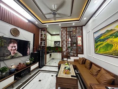 Nhà riêng tại Hai Bà Trưng, Hà Nội - ảnh 1