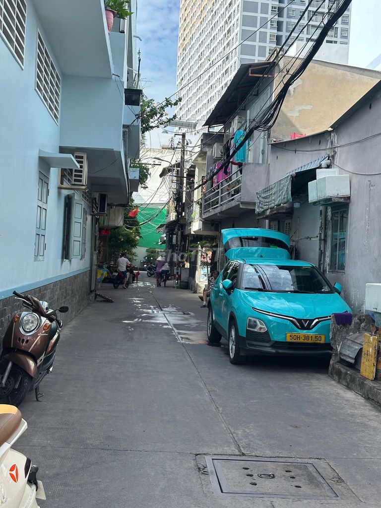 Nhà riêng tại Tân Phú, TP. Hồ Chí Minh - ảnh 1