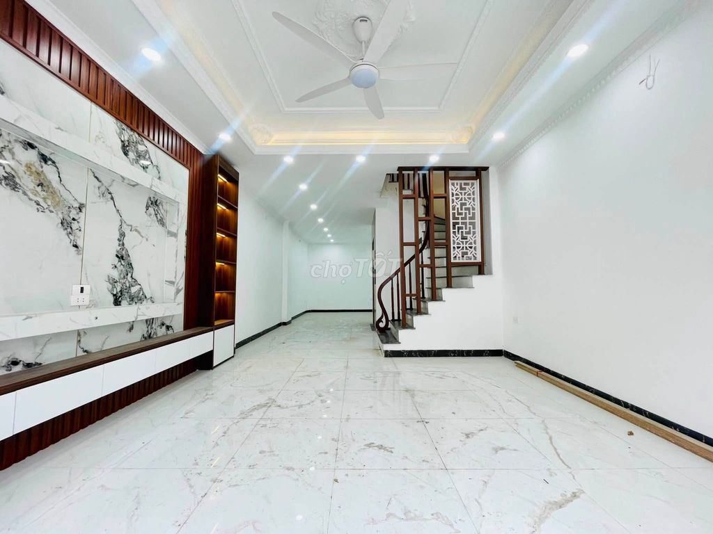 Nhà riêng tại Hoàng Mai, Hà Nội - ảnh 1