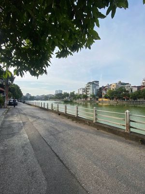 Nhà riêng tại Long Biên, Hà Nội - ảnh 1