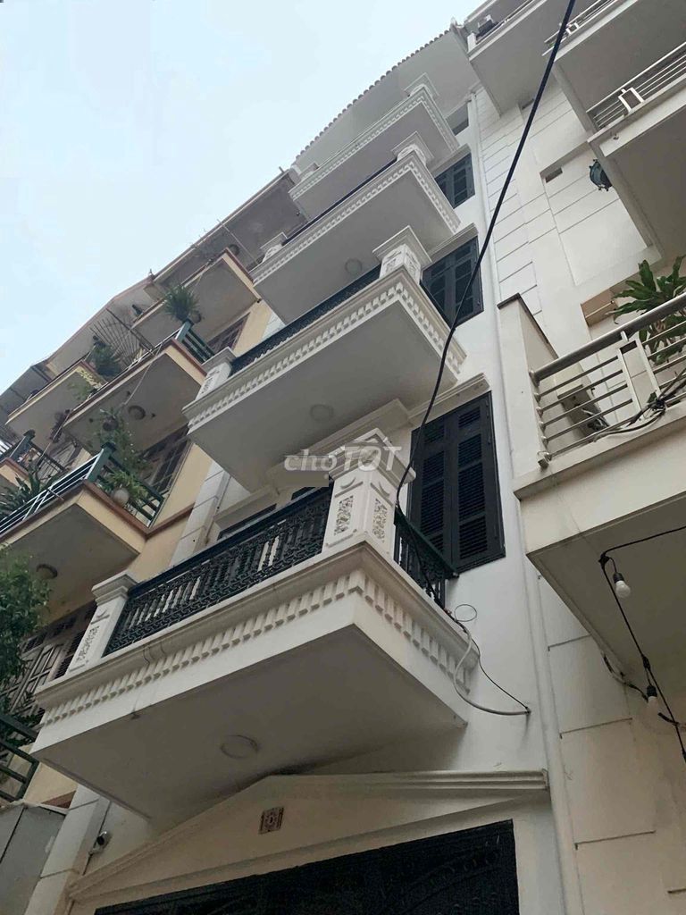 Nhà riêng tại Cầu Giấy, Hà Nội - ảnh 1