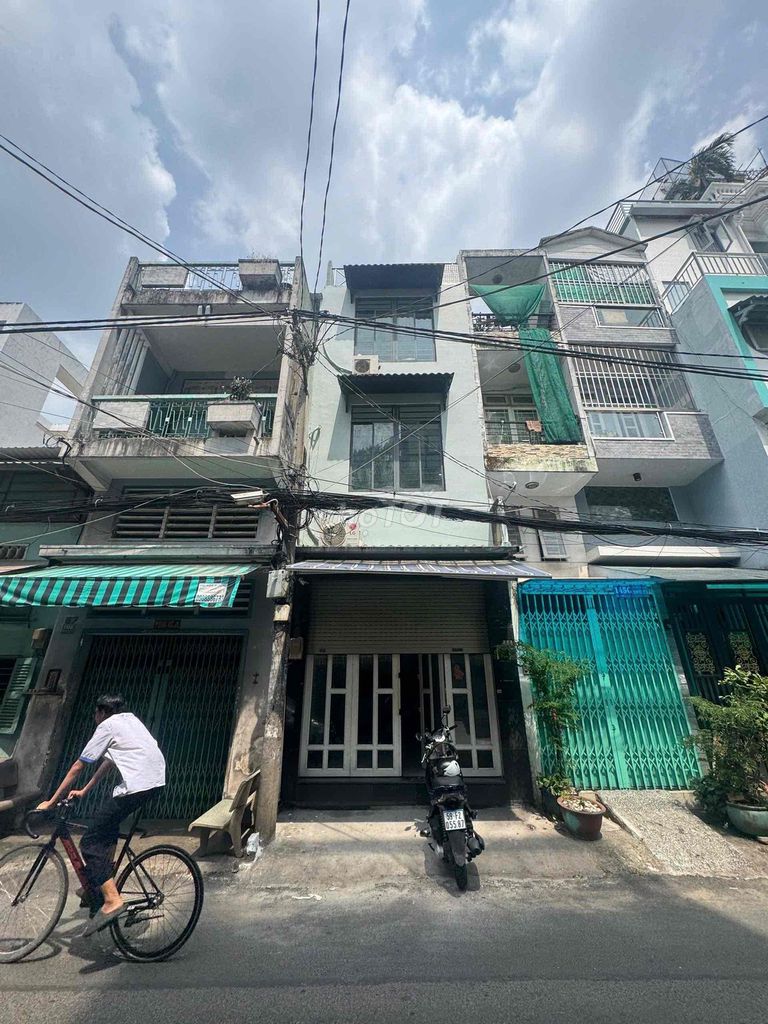 Nhà riêng tại 11, TP. Hồ Chí Minh - ảnh 1