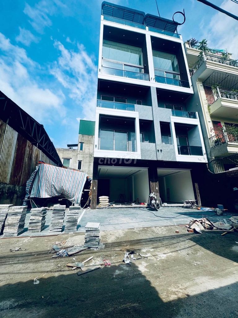 Nhà riêng tại Long Biên, Hà Nội - ảnh 1