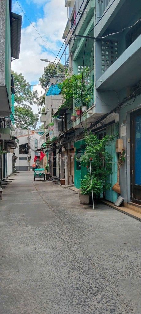 Nhà riêng tại 11, TP. Hồ Chí Minh - ảnh 1