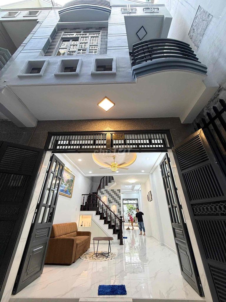 Nhà riêng tại 8, TP. Hồ Chí Minh - ảnh 1