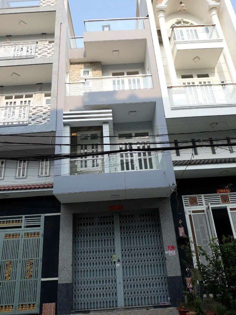 Nhà riêng tại 6, TP. Hồ Chí Minh - ảnh 1