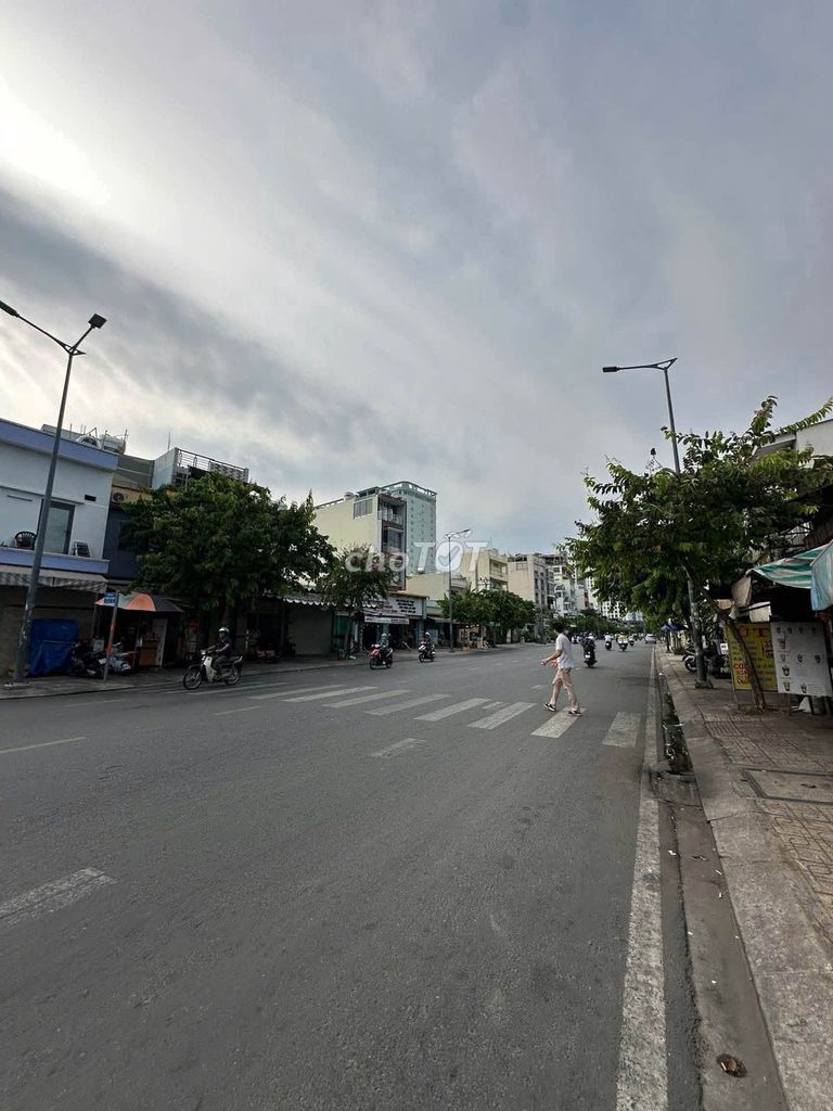 Nhà riêng tại Tân Phú, TP. Hồ Chí Minh - ảnh 1