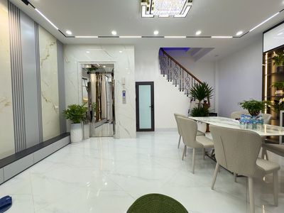 Nhà riêng tại Hai Bà Trưng, Hà Nội - ảnh 1