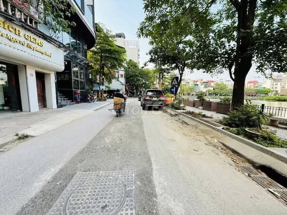Nhà riêng tại Ba Đình, Hà Nội - ảnh 1