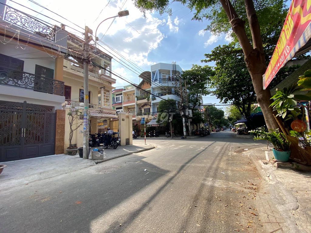 Nhà riêng tại Tân Phú, TP. Hồ Chí Minh - ảnh 1