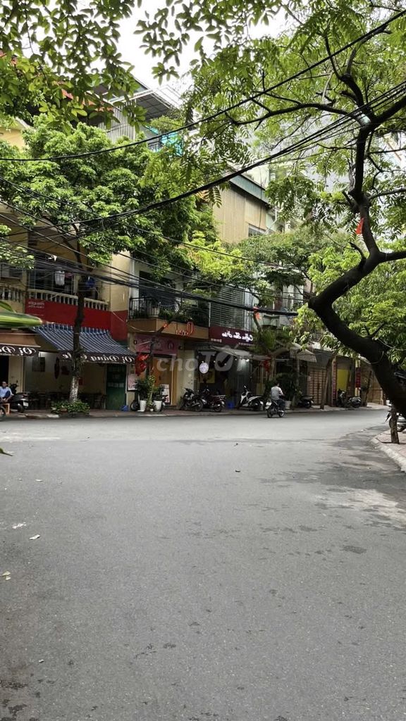 Nhà riêng tại Cầu Giấy, Hà Nội - ảnh 1