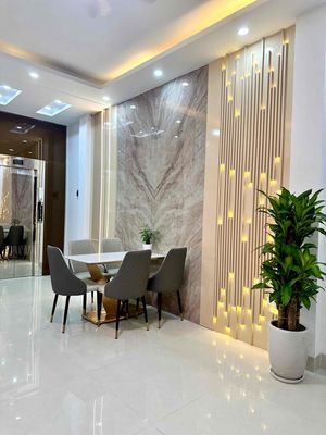 Nhà riêng tại Nam Từ Liêm, Hà Nội - ảnh 1