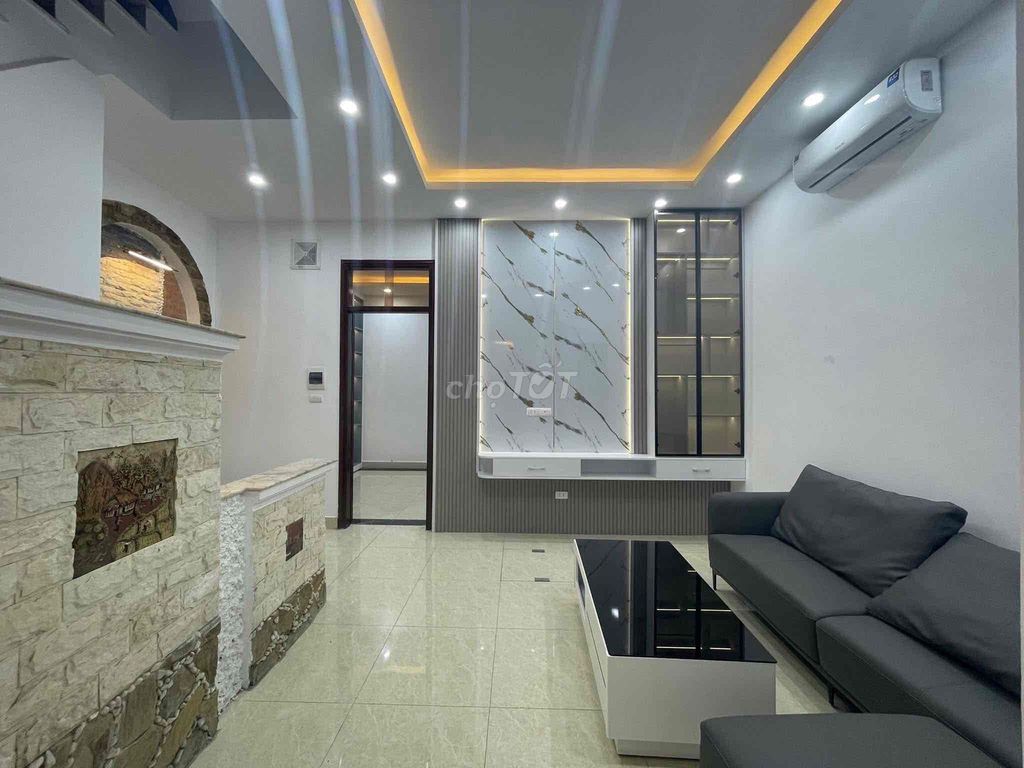 Nhà riêng tại Hai Bà Trưng, Hà Nội - ảnh 1