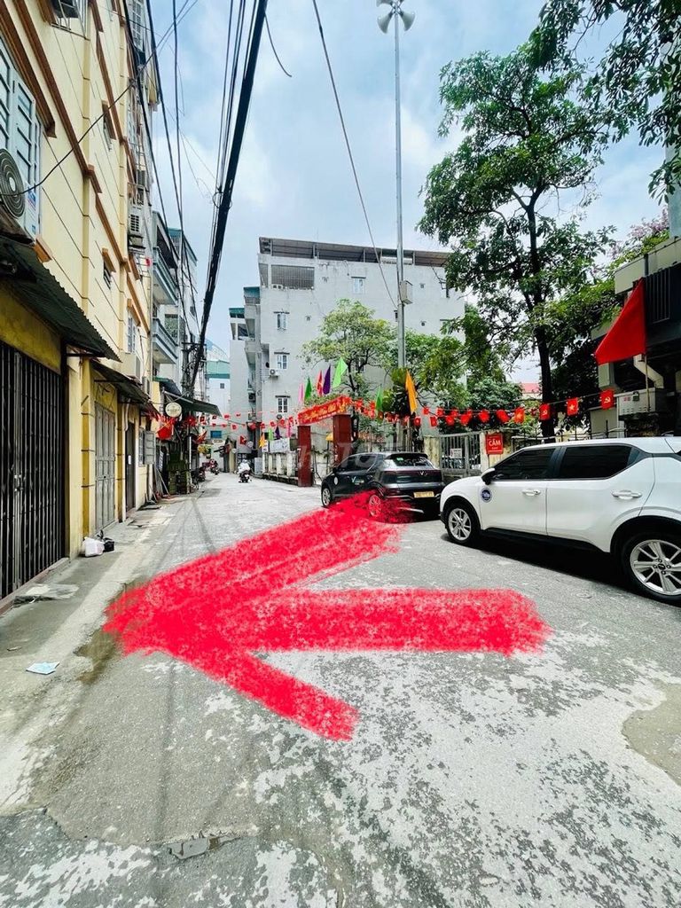 Nhà riêng tại Nam Từ Liêm, Hà Nội - ảnh 1