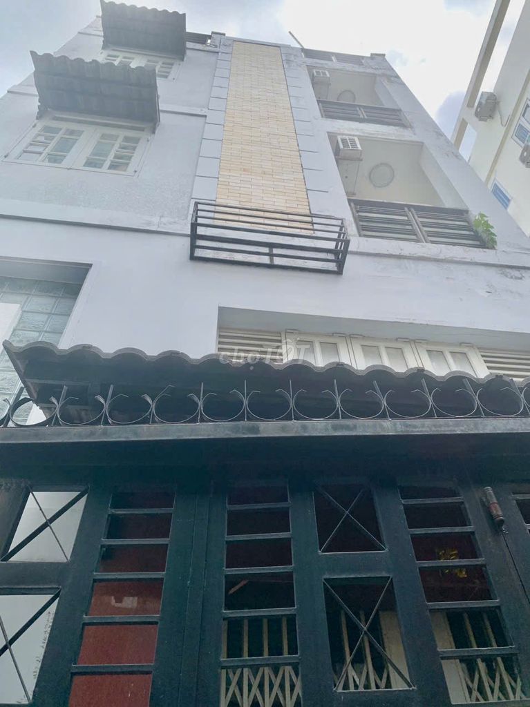 Nhà riêng tại 11, TP. Hồ Chí Minh - ảnh 1