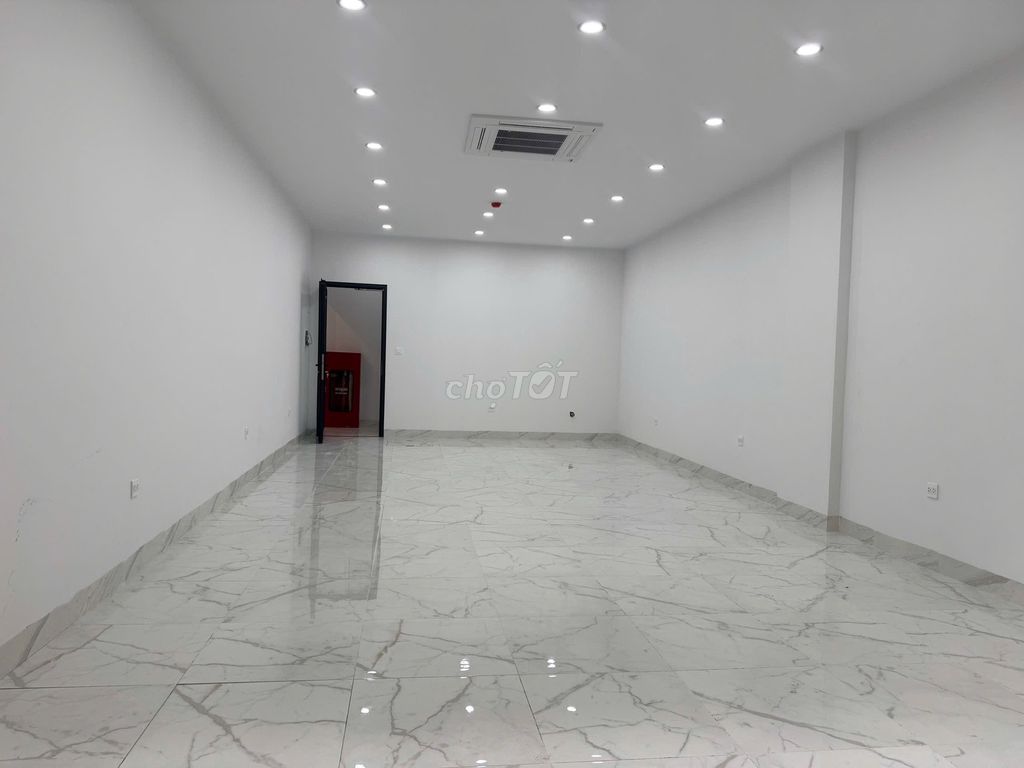 Căn hộ / chung cư tại Cầu Giấy, Hà Nội - ảnh 1