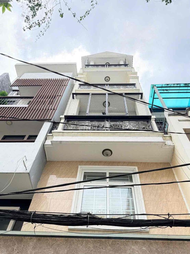 Nhà riêng tại Bình Thạnh, TP. Hồ Chí Minh - ảnh 1