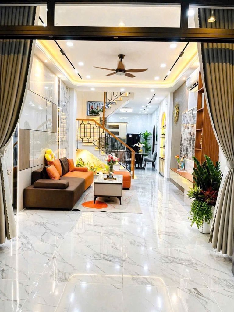 Nhà riêng tại 7, TP. Hồ Chí Minh - ảnh 1