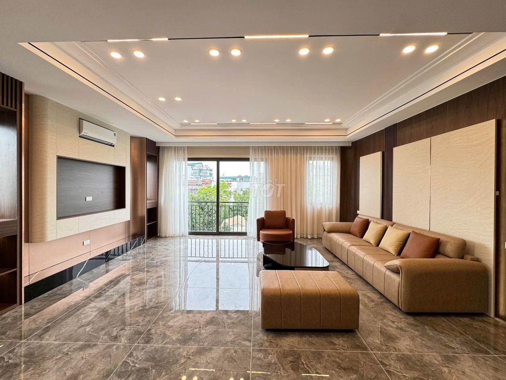 Nhà riêng tại Long Biên, Hà Nội - ảnh 1