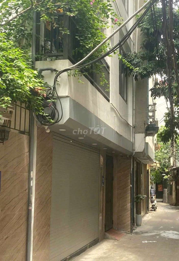 Nhà riêng tại Cầu Giấy, Hà Nội - ảnh 1