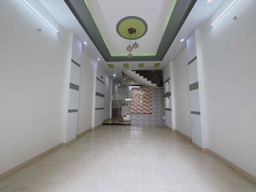 Nhà riêng tại Tân Phú, TP. Hồ Chí Minh - ảnh 1