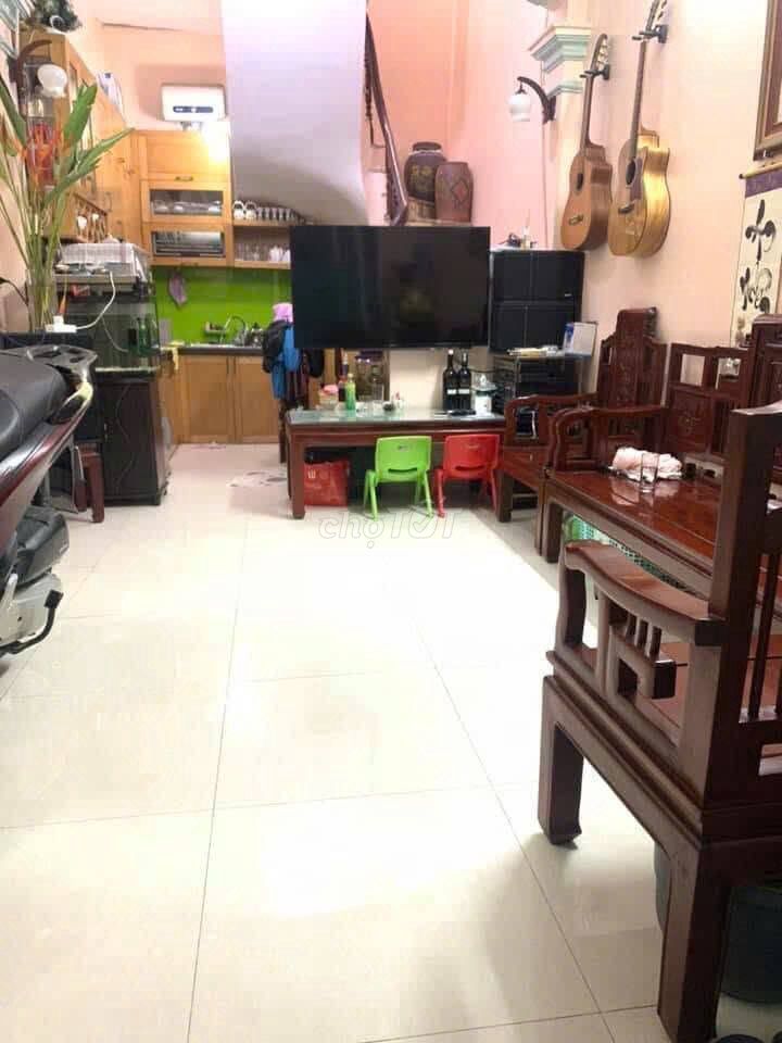 Nhà riêng tại Hoàng Mai, Hà Nội - ảnh 1