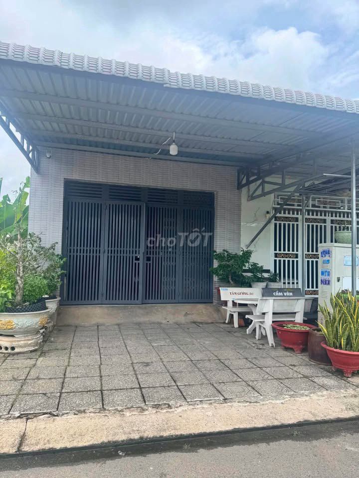 Nhà riêng tại Củ Chi, TP. Hồ Chí Minh - ảnh 1