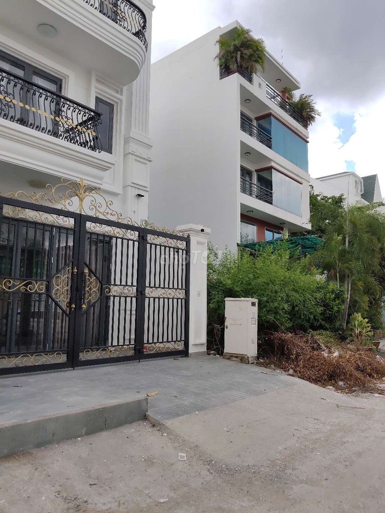 Nhà riêng tại Thủ Đức, TP. Hồ Chí Minh - ảnh 1