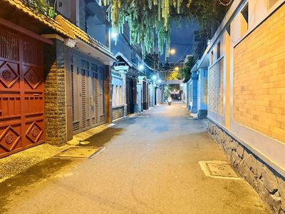 House in Phú Nhuận, TP. Hồ Chí Minh - photo 1
