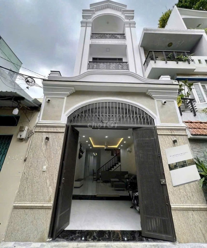Nhà riêng tại Tân Phú, TP. Hồ Chí Minh - ảnh 1