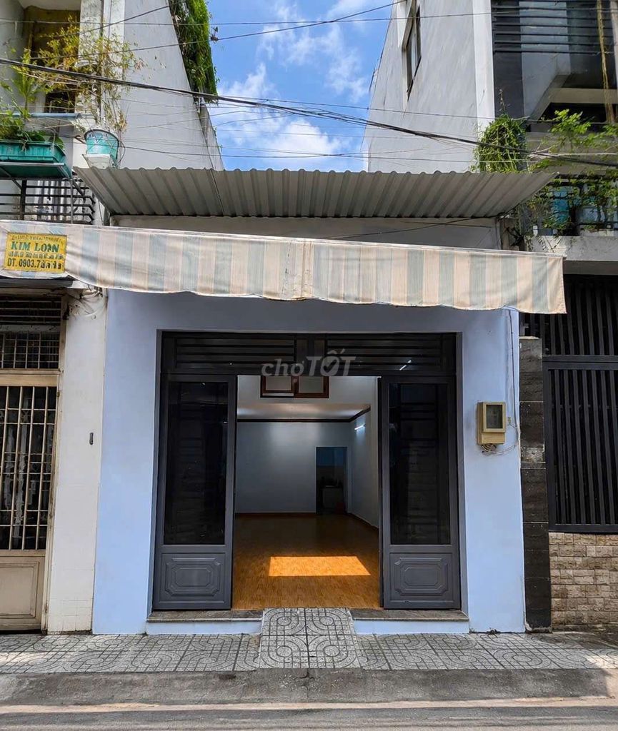 Nhà riêng tại Tân Phú, TP. Hồ Chí Minh - ảnh 1