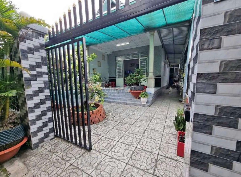 Nhà riêng tại Bình Chánh, TP. Hồ Chí Minh - ảnh 1