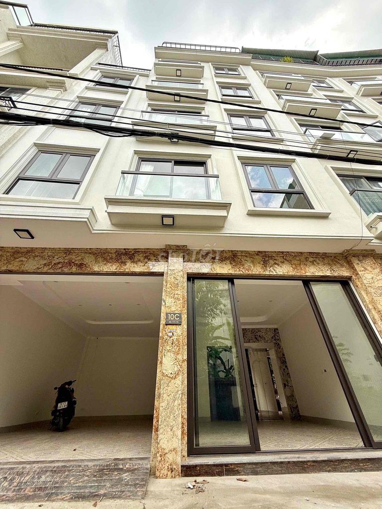 Nhà riêng tại Long Biên, Hà Nội - ảnh 1