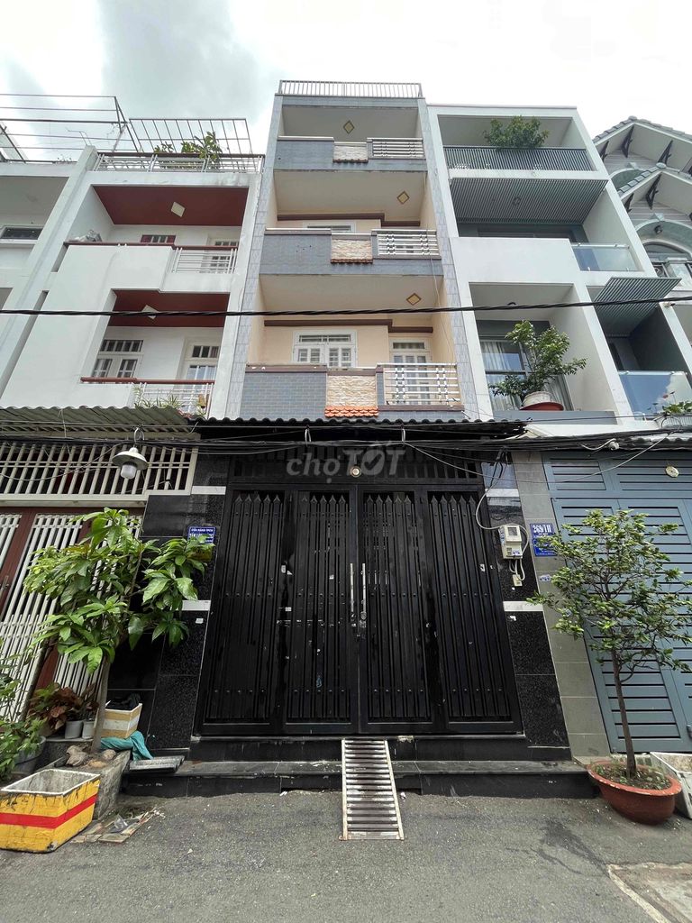Nhà riêng tại Tân Phú, TP. Hồ Chí Minh - ảnh 1