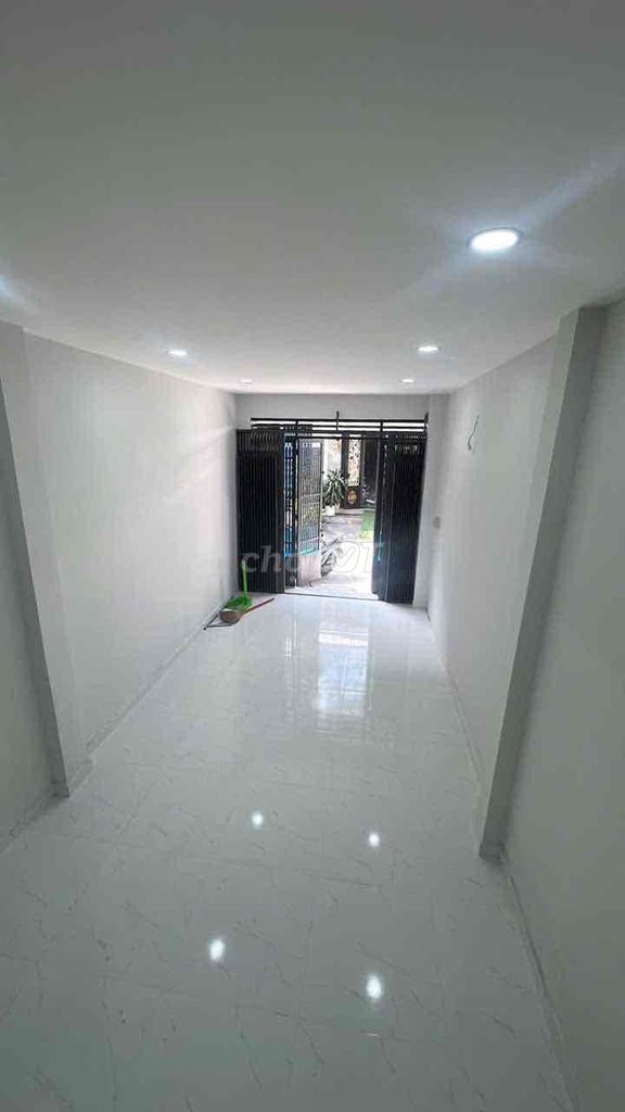 Nhà riêng tại 6, TP. Hồ Chí Minh - ảnh 1