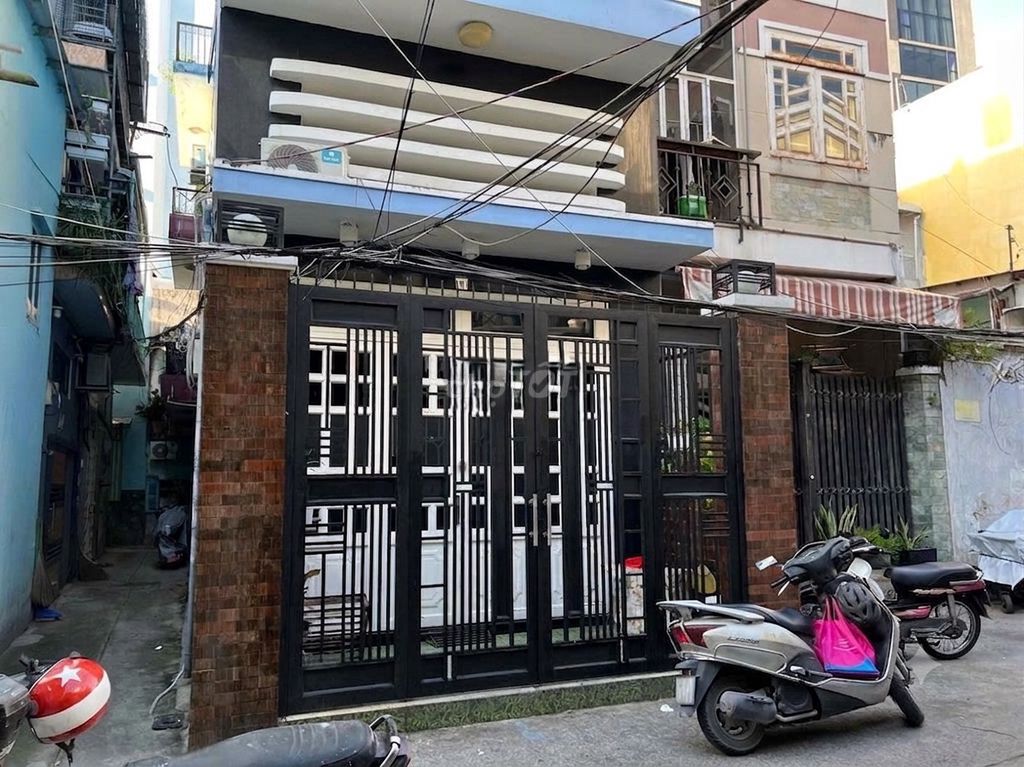 Nhà riêng tại 1, TP. Hồ Chí Minh - ảnh 1