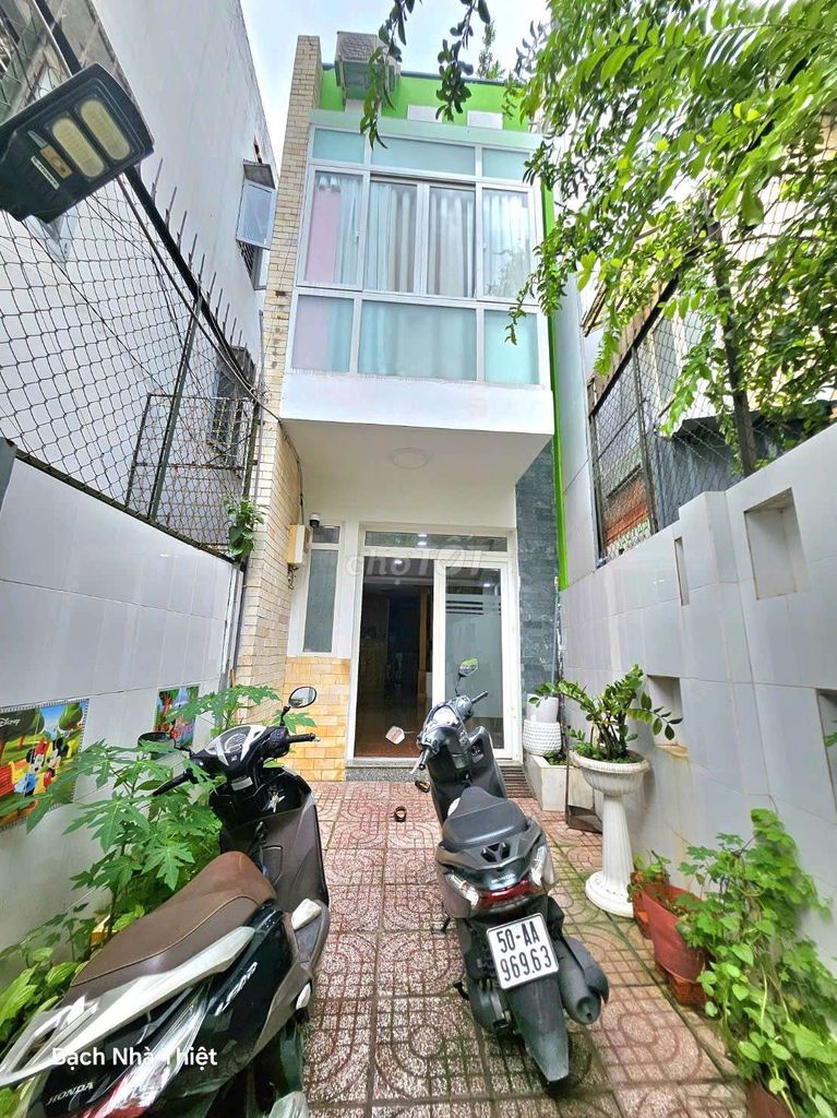 Nhà riêng tại 4, TP. Hồ Chí Minh - ảnh 1